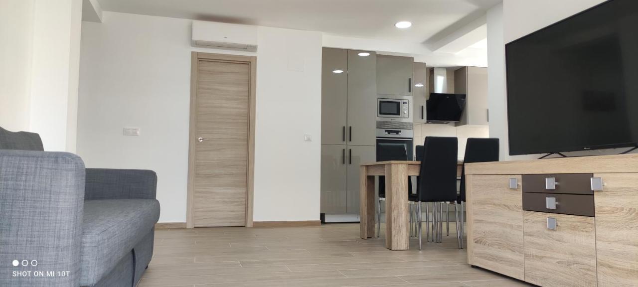 Beachfront Cozy Apartament Arenales Del Sol, Alicante ภายนอก รูปภาพ