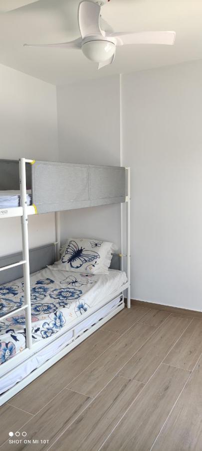 Beachfront Cozy Apartament Arenales Del Sol, Alicante ภายนอก รูปภาพ