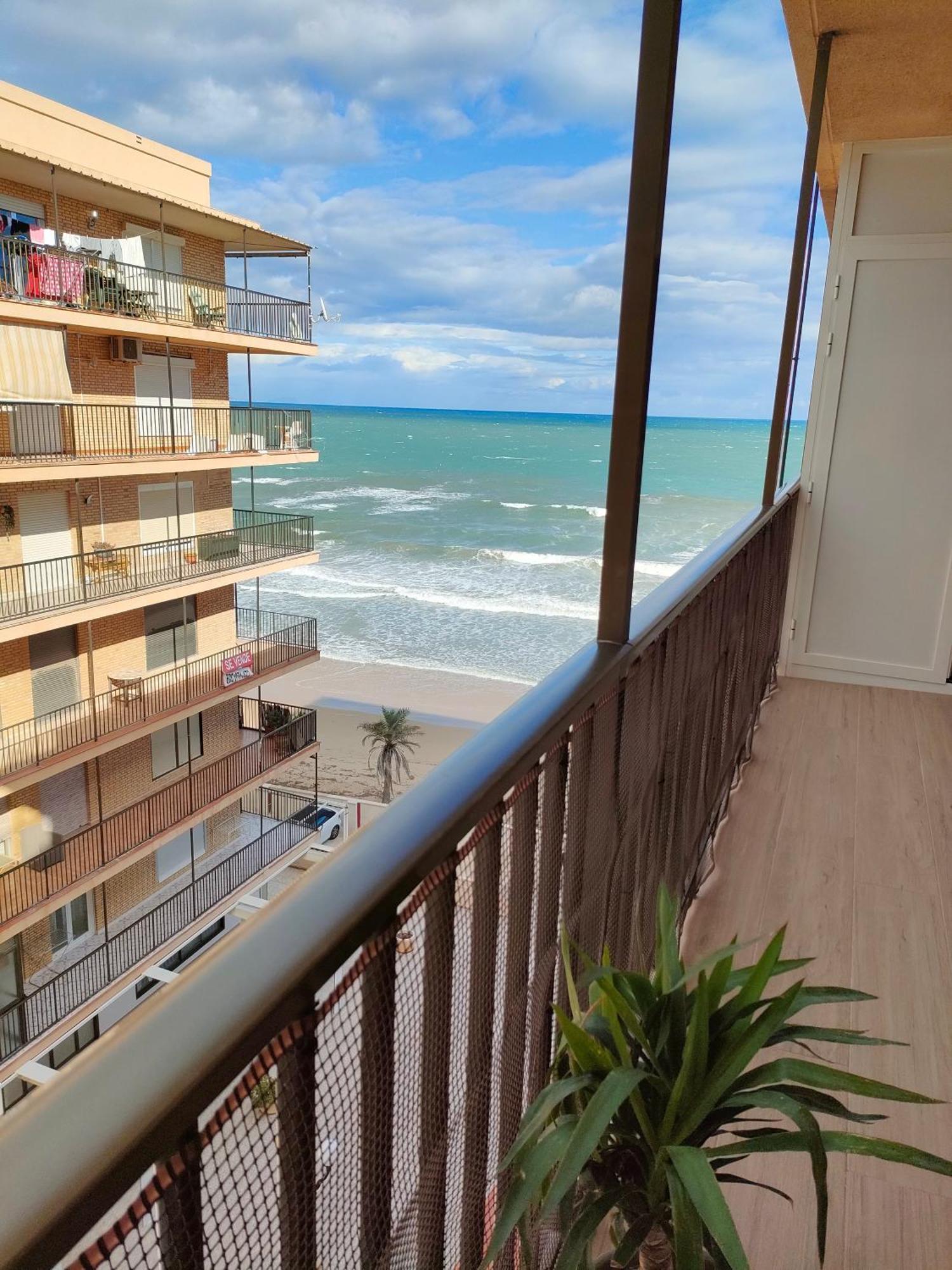 Beachfront Cozy Apartament Arenales Del Sol, Alicante ภายนอก รูปภาพ